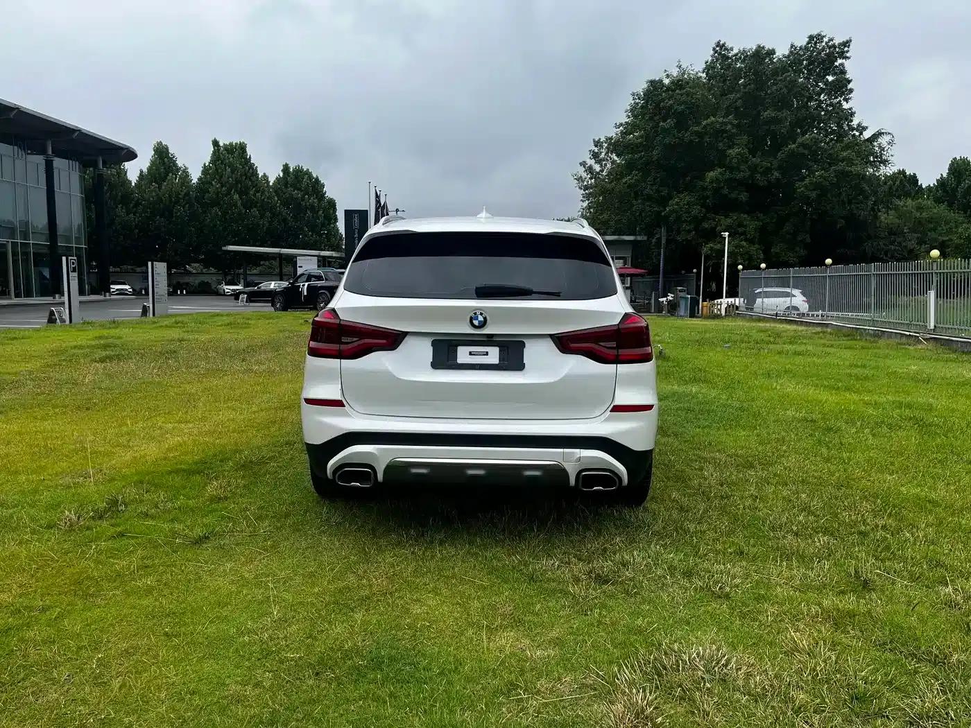 BMW X3 2021 xDrive28i Luxury Package — миниатюра 5