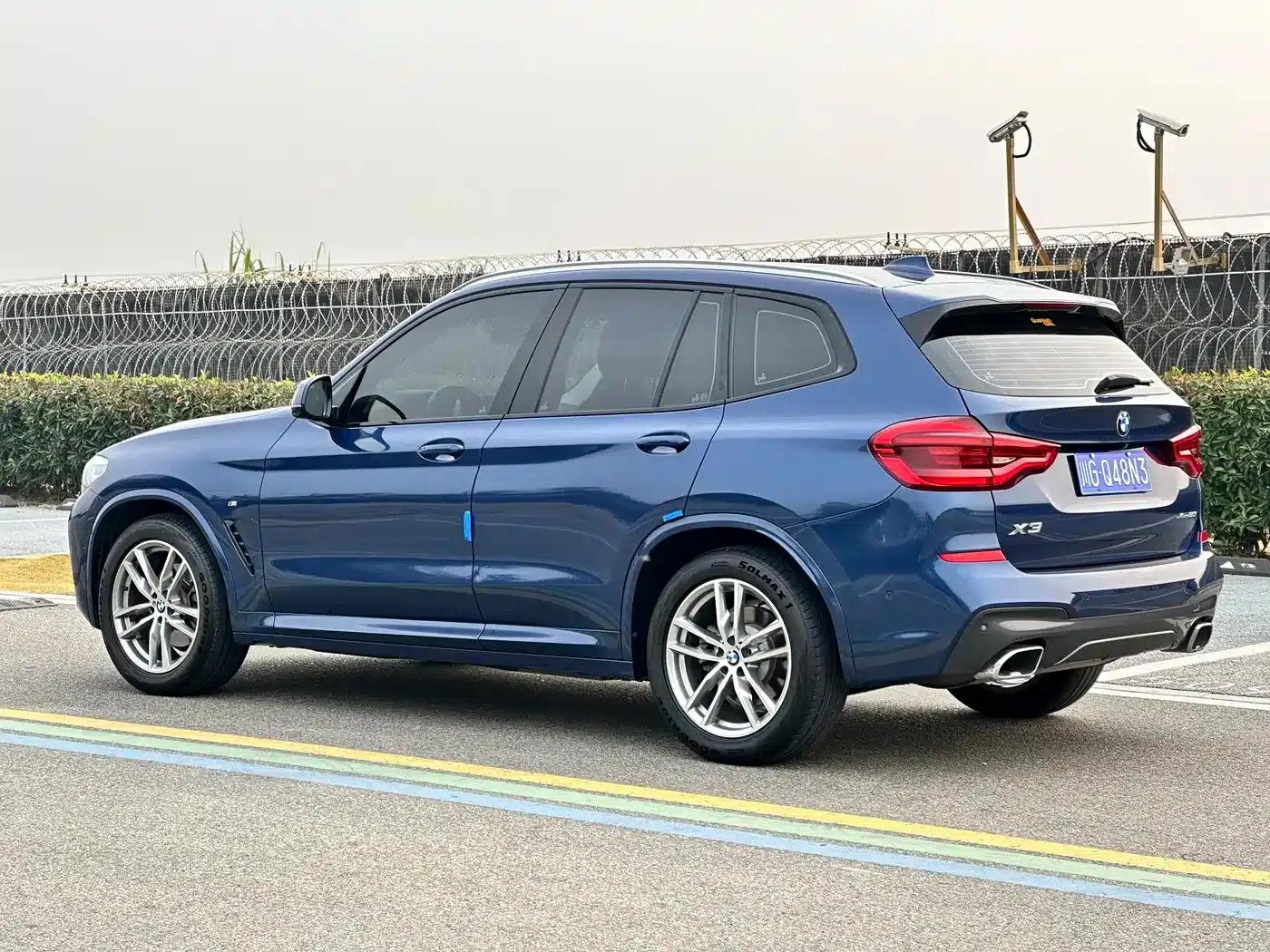 BMW X3 2018 xDrive30i Leading M Sport Package (China V Emission Standard) — миниатюра 4