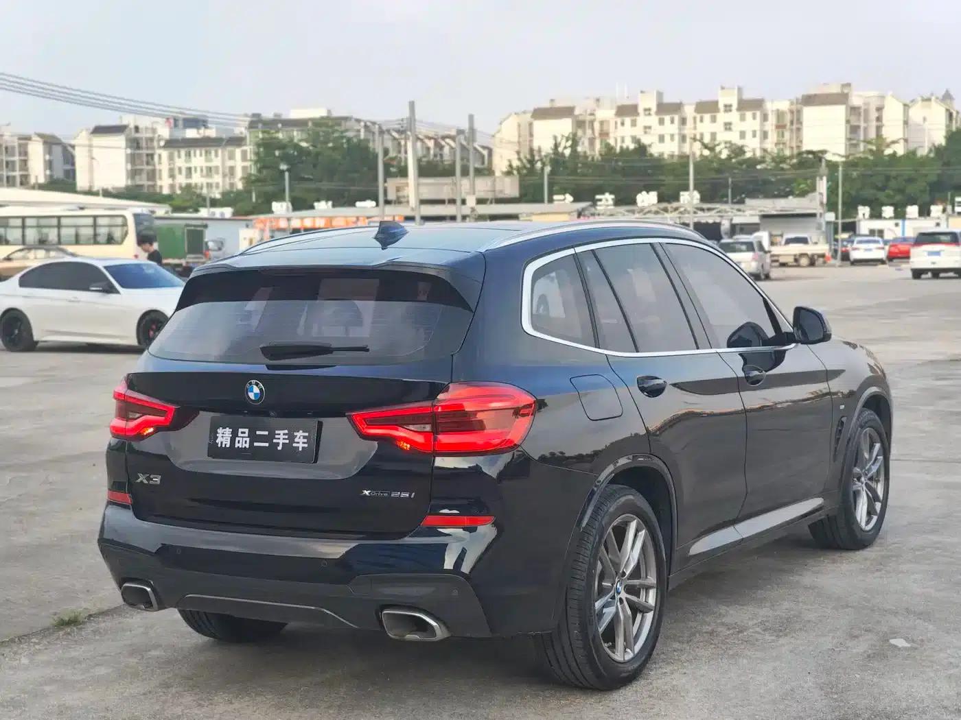BMW X3 2021 xDrive25i M Sport Package — миниатюра 10