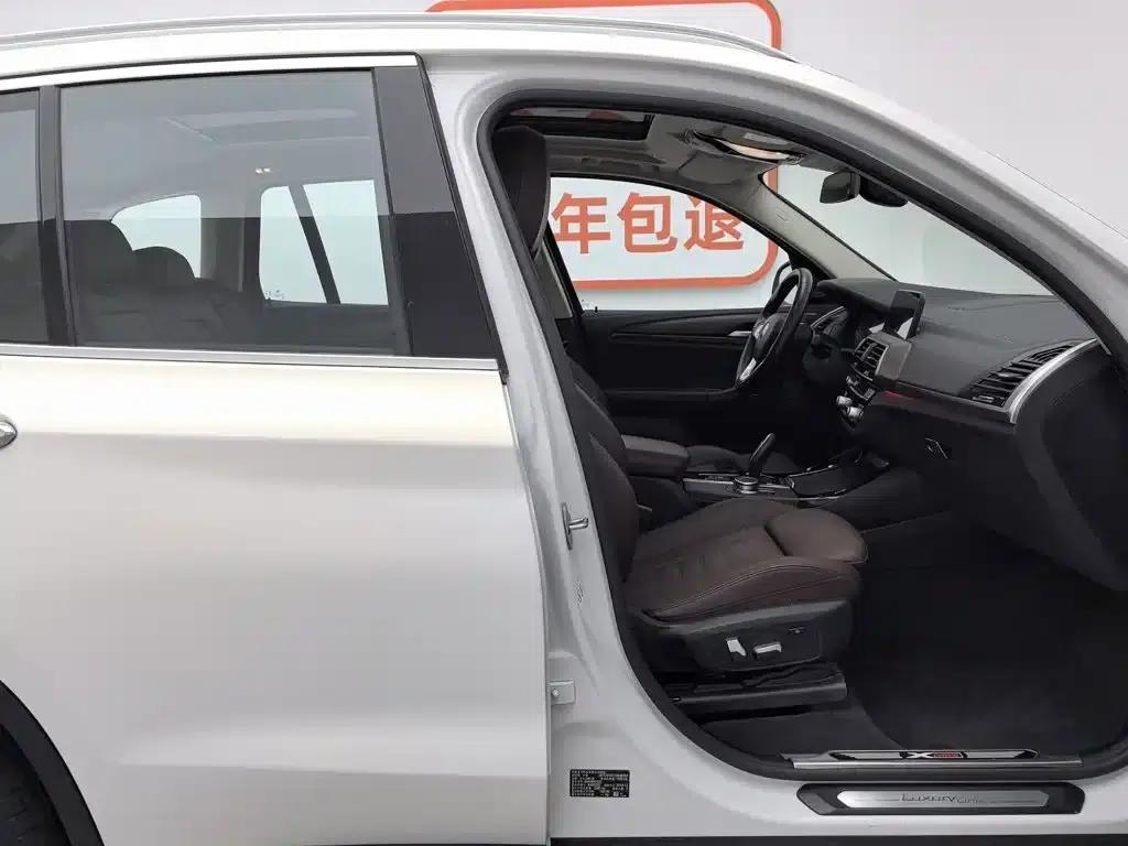 BMW X3 2020 xDrive28i Luxury Package — миниатюра 23