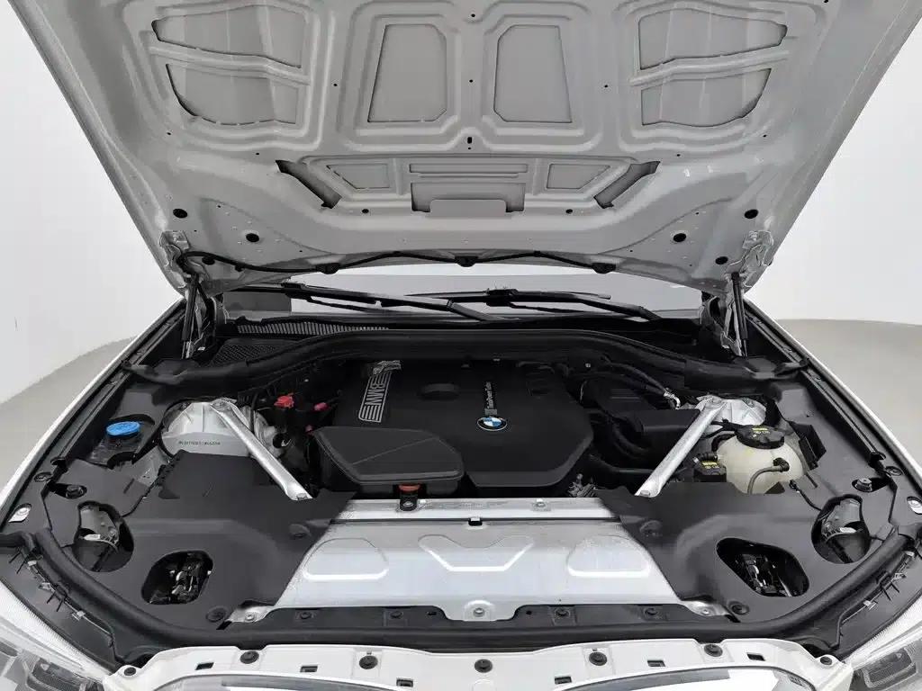 BMW X3 2020 xDrive28i Luxury Package — миниатюра 6