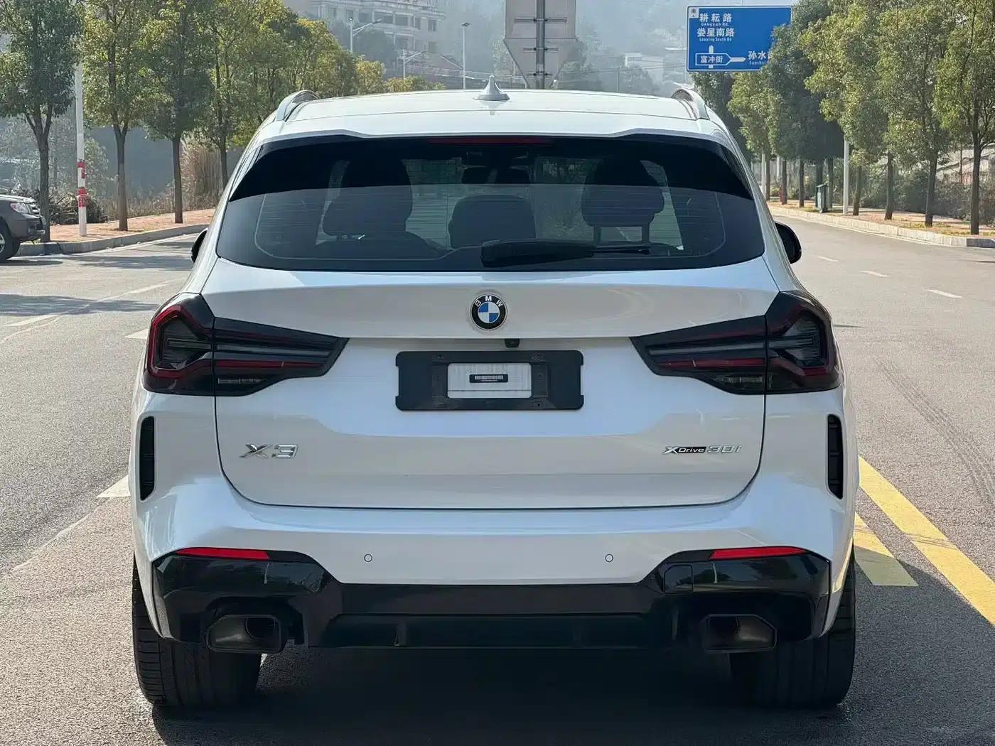 BMW X3 2022 xDrive30i Leading Edition M Sport Package — миниатюра 5
