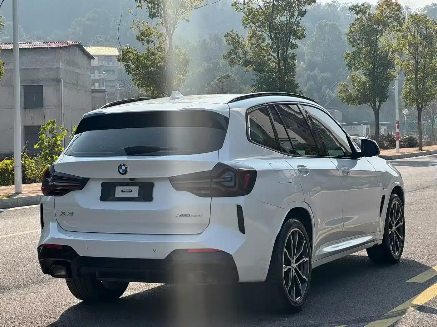 BMW X3 2022 xDrive30i Leading Edition M Sport Package — миниатюра 6