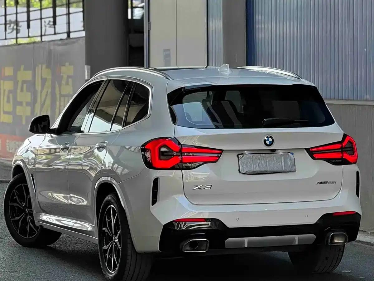 2022 BMW X3 xDrive25i M Sport Package — миниатюра 6