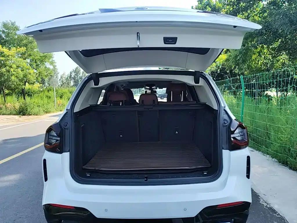 2023 BMW X3 xDrive25i M Sport Package — миниатюра 19