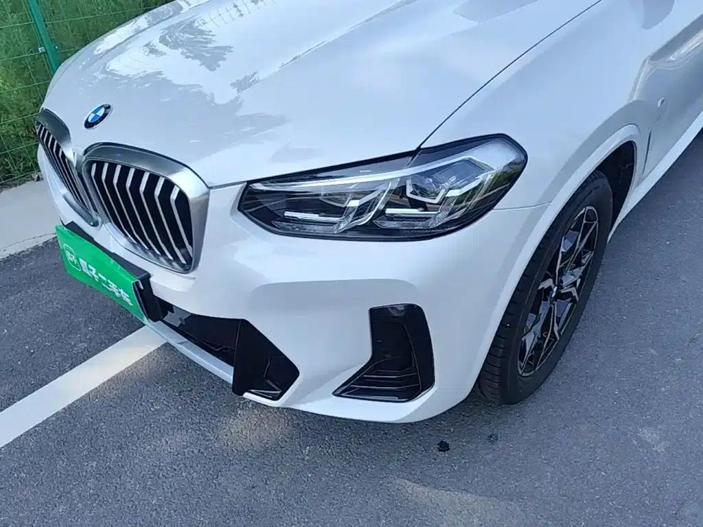 2023 BMW X3 xDrive25i M Sport Package — миниатюра 24