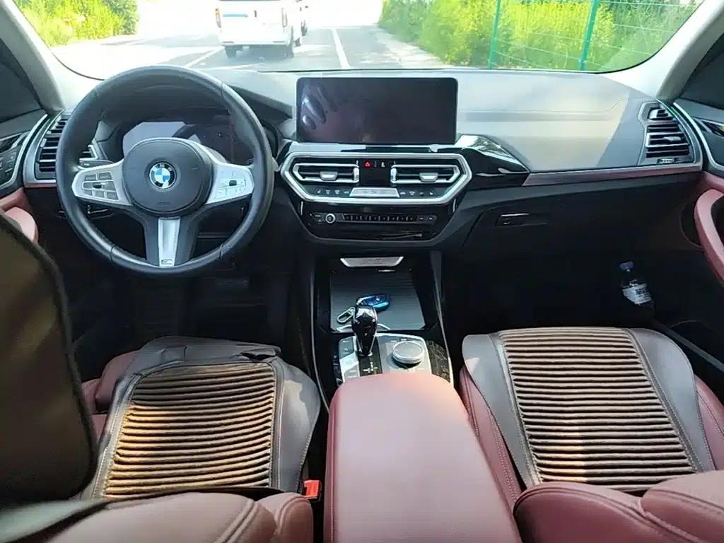 2023 BMW X3 xDrive25i M Sport Package — миниатюра 10