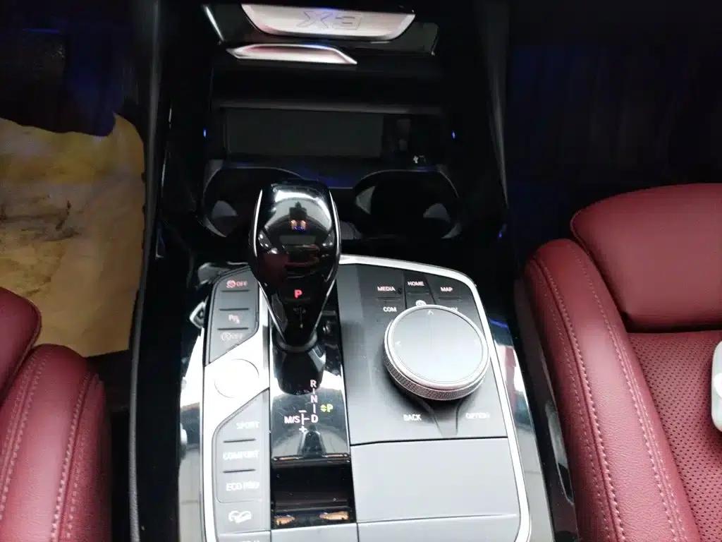 2023 BMW X3 xDrive25i M Sport Package — миниатюра 10