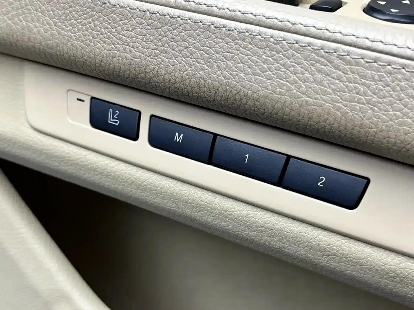2013 BMW 7 Series 730Li Luxury — миниатюра 9