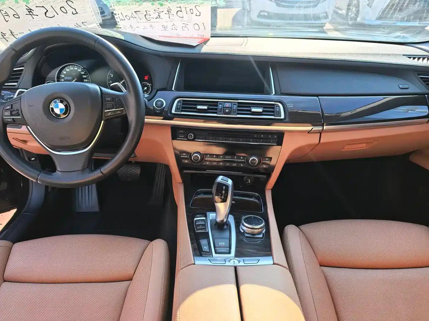 2013 BMW 7 Series 740Li Leading Edition — миниатюра 5
