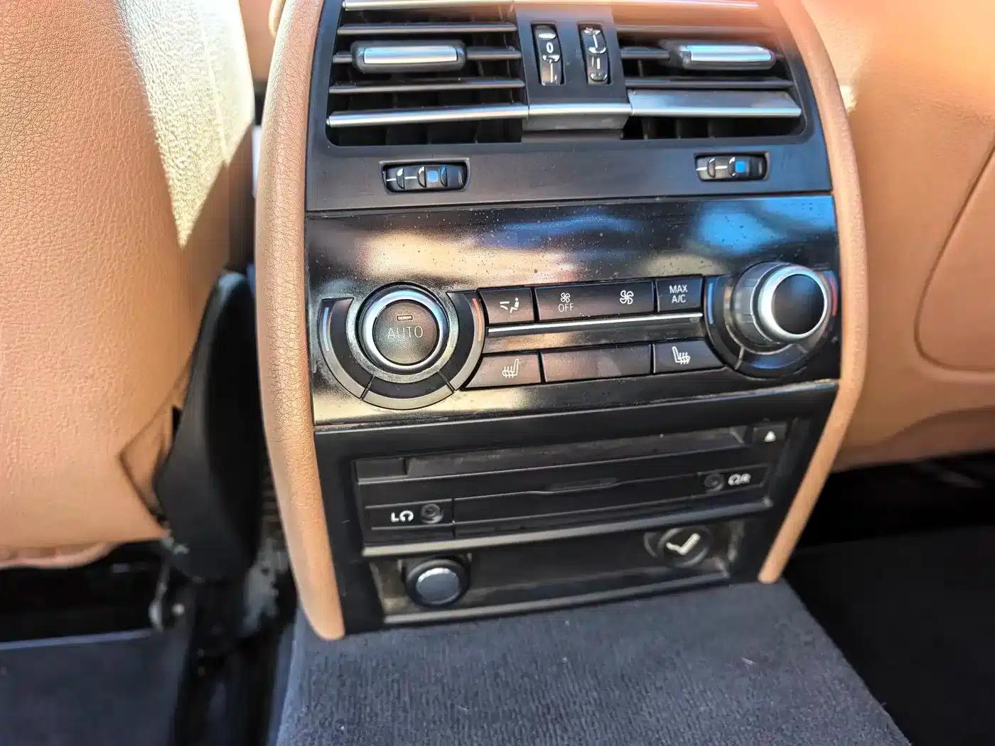 2013 BMW 7 Series 740Li Leading Edition — миниатюра 8