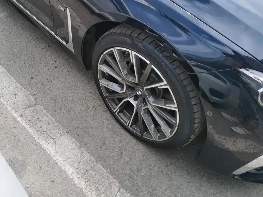 2021 BMW 7 Series 740Li Leading Edition M Sport Package — миниатюра 6