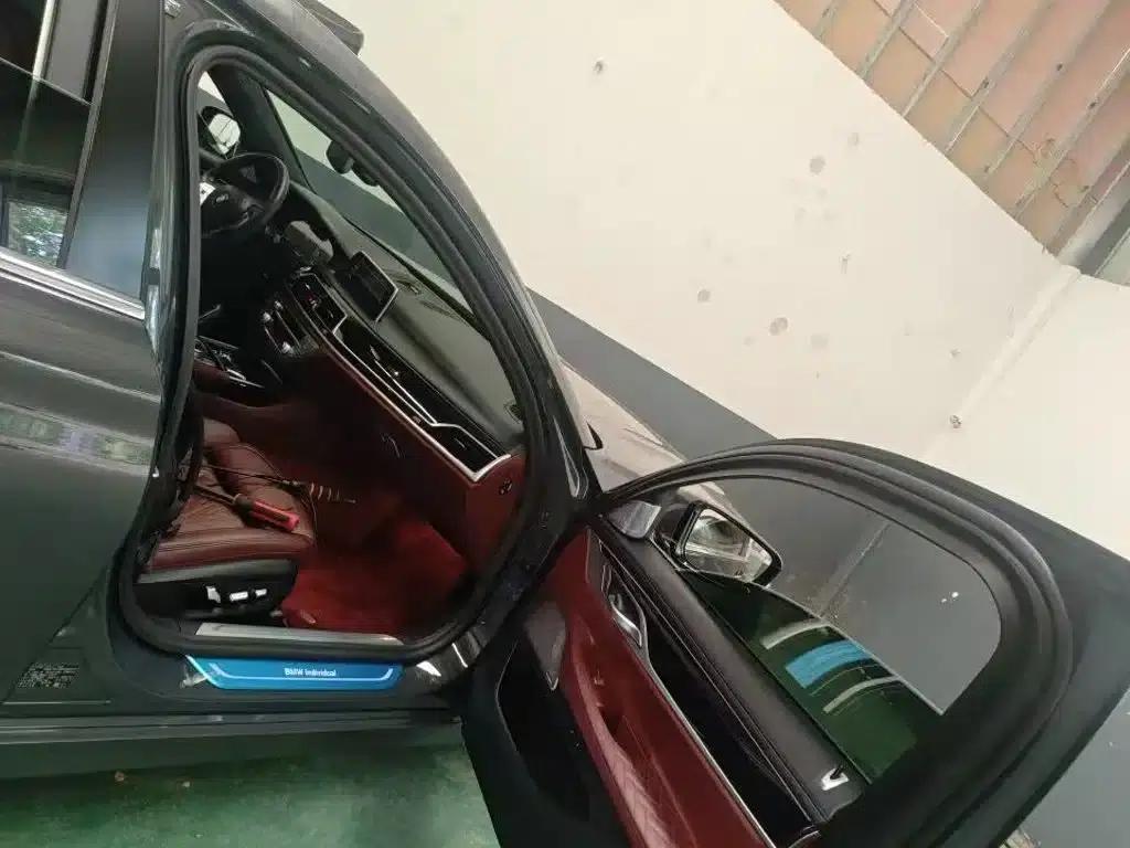 2021 BMW 7 Series 740Li xDrive Executive Luxury Package — миниатюра 8