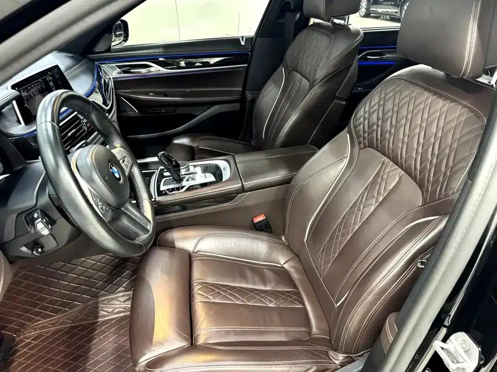 2021 BMW 7 Series 730Li M Sport Package — миниатюра 18