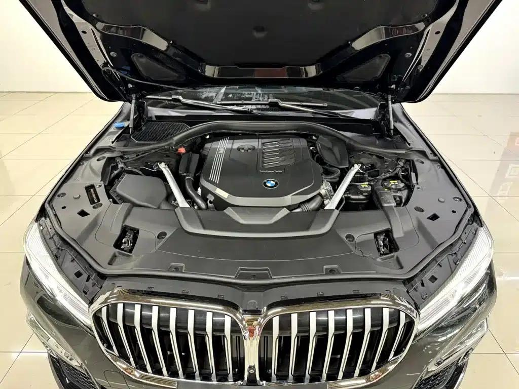 2019 BMW 7 Series Facelift 740Li Leading Edition M Sport Package — миниатюра 24