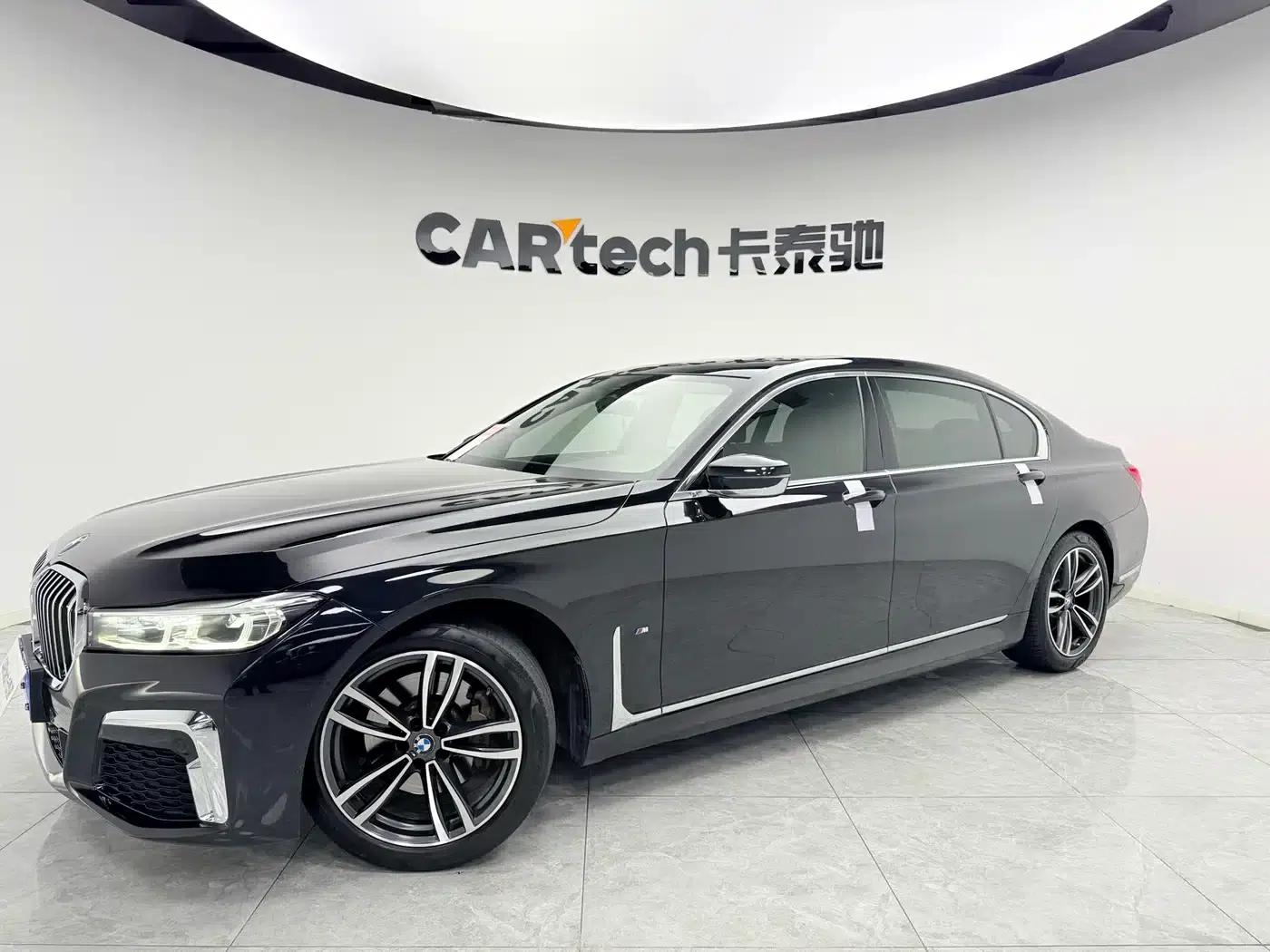 2019 BMW 7 Series 730Li M Sport Package — миниатюра 1
