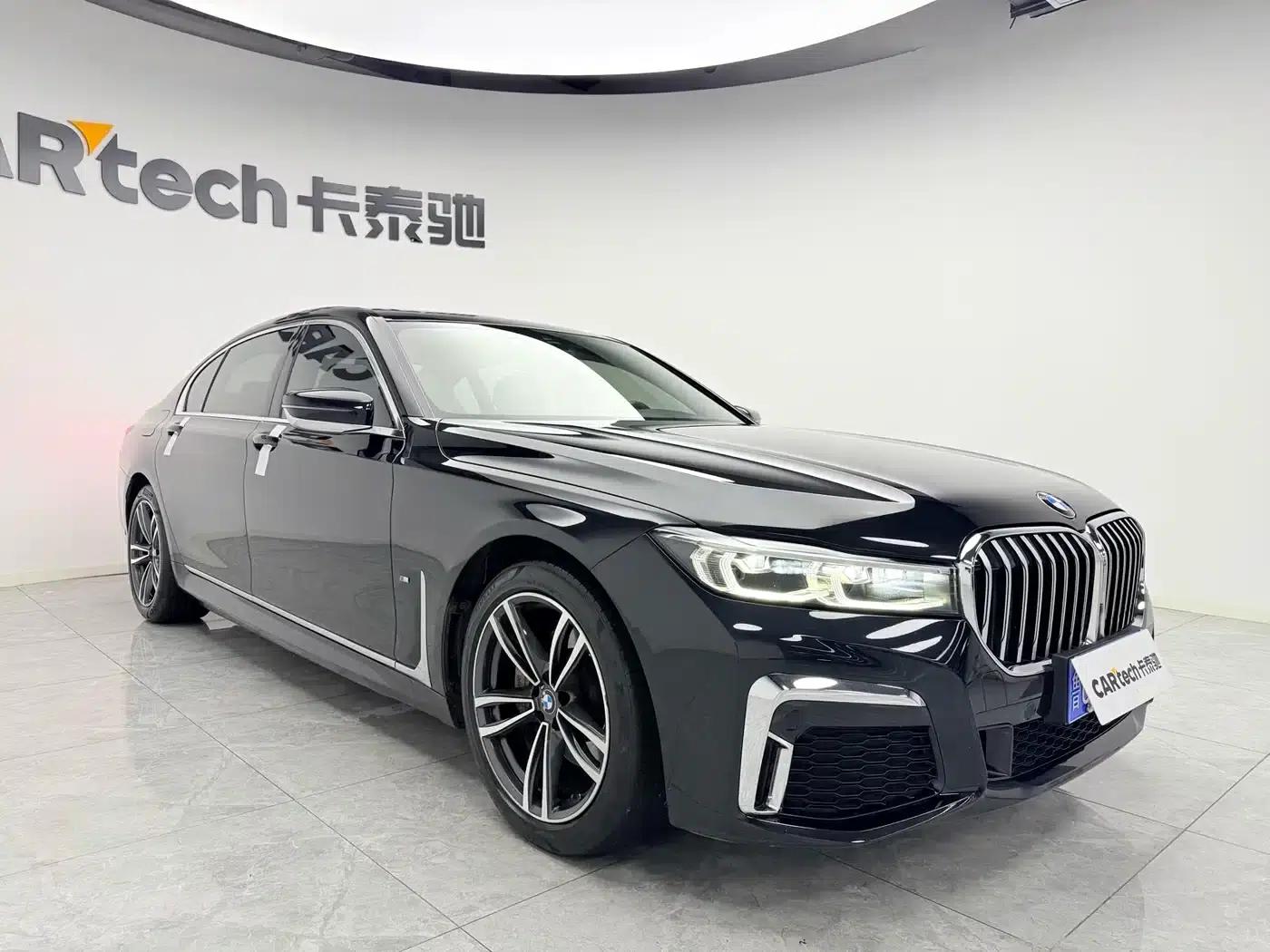 2019 BMW 7 Series 730Li M Sport Package — миниатюра 3