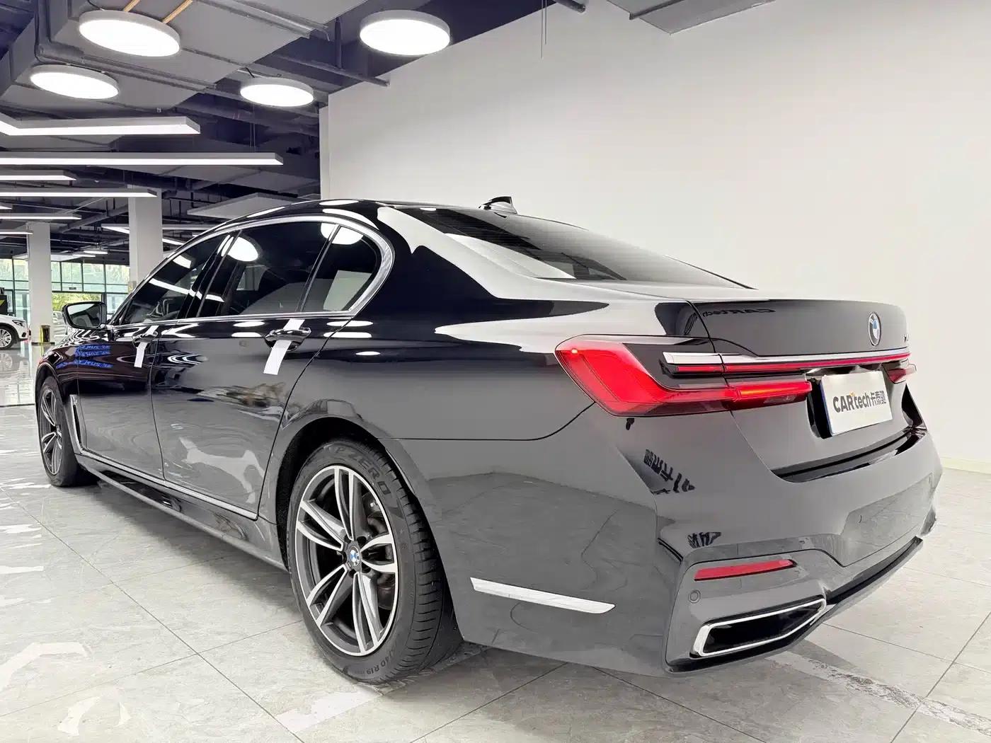 2019 BMW 7 Series 730Li M Sport Package — миниатюра 4