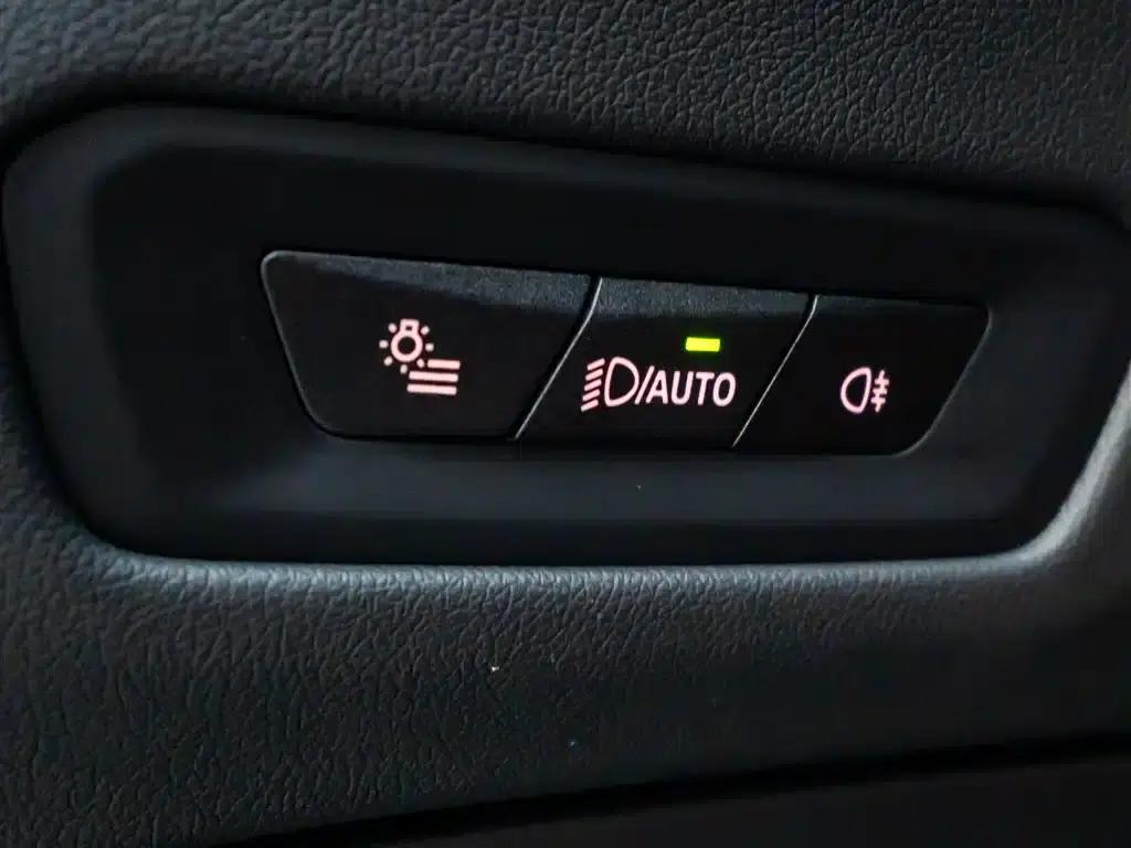 BMW X5 2023 xDrive 30Li Luxury M Sport Package — миниатюра 26