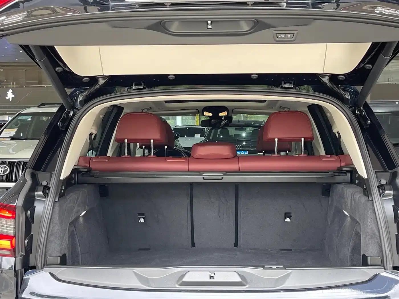 BMW X5 2022 Facelift xDrive 30Li M Sport Package — миниатюра 21