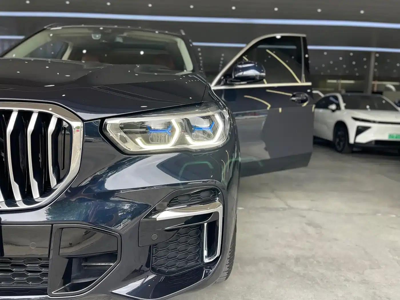 BMW X5 2022 Facelift xDrive 30Li M Sport Package — миниатюра 30