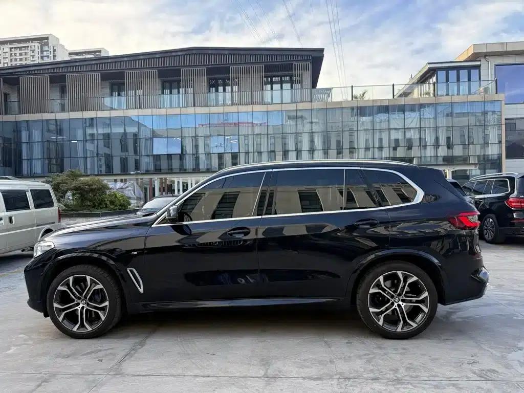 BMW X5 2022 xDrive 40Li Luxury M Sport Package — миниатюра 6