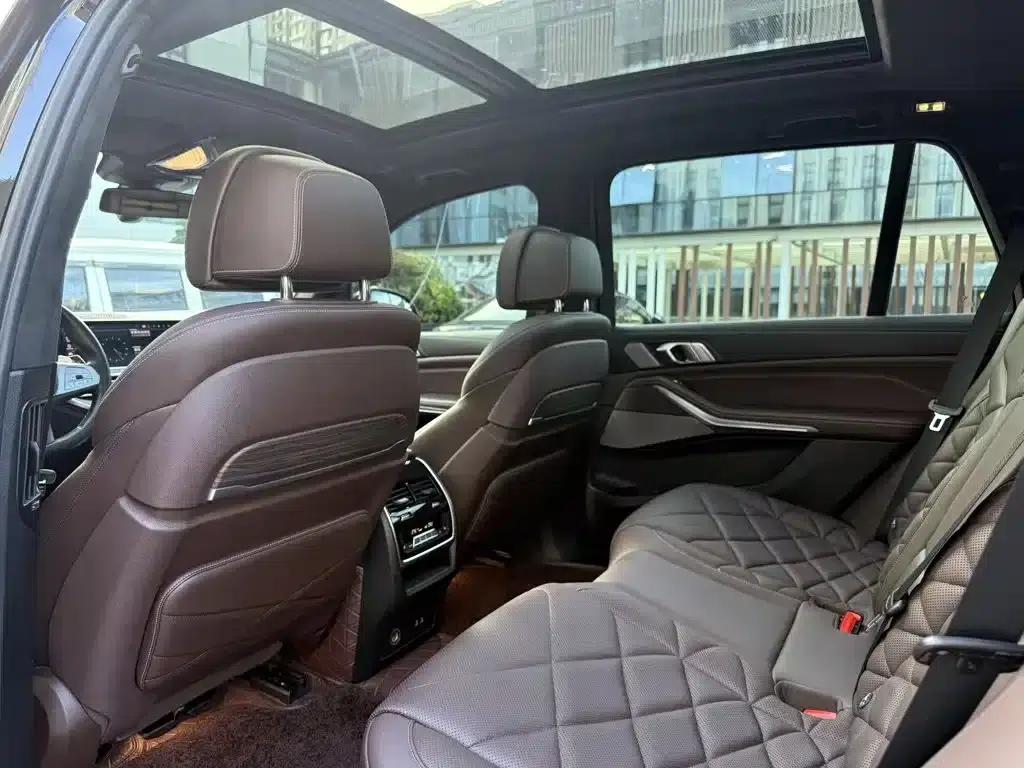 BMW X5 2022 xDrive 40Li Luxury M Sport Package — миниатюра 9