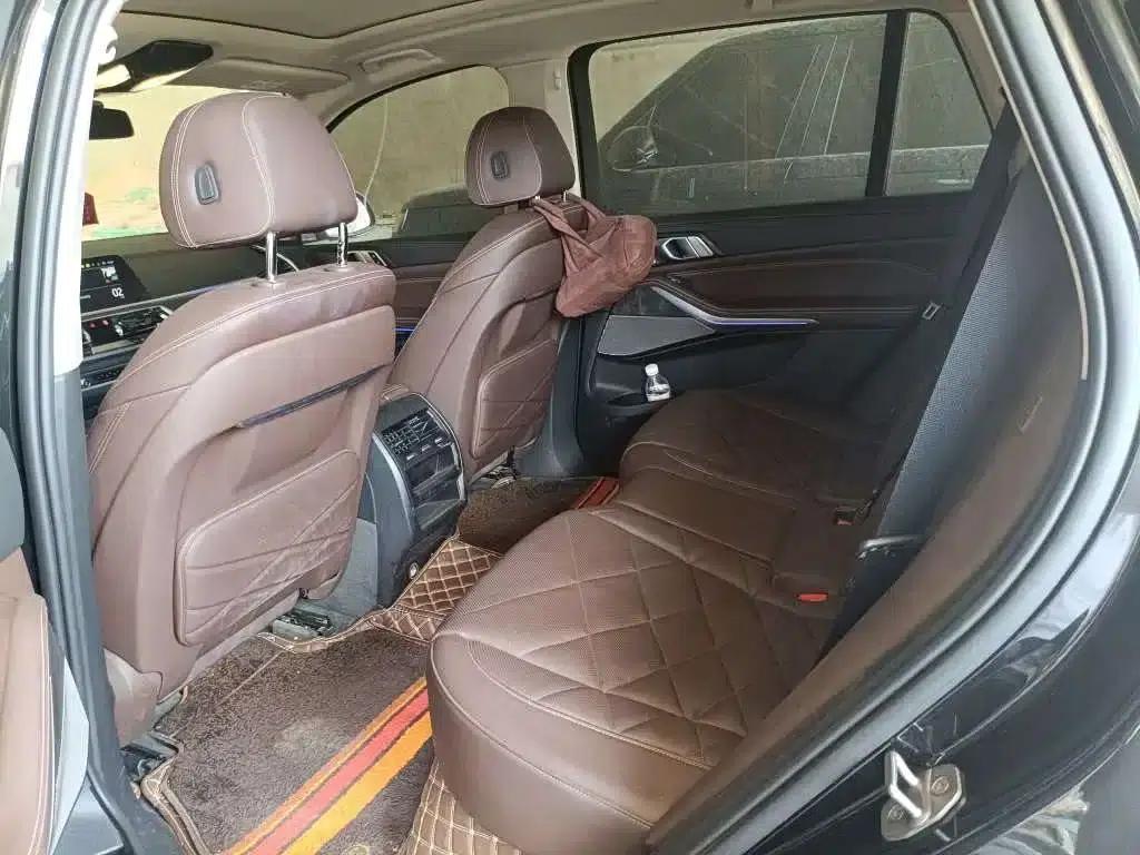 BMW X5 2022 xDrive 30Li Luxury M Sport Package — миниатюра 7