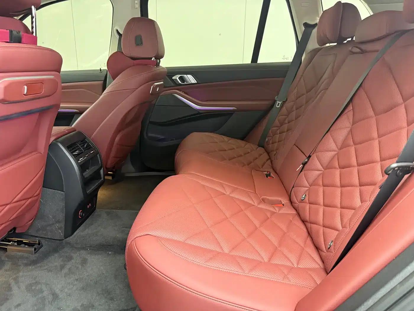 BMW X5 2023 xDrive 30Li M Sport Package — миниатюра 12