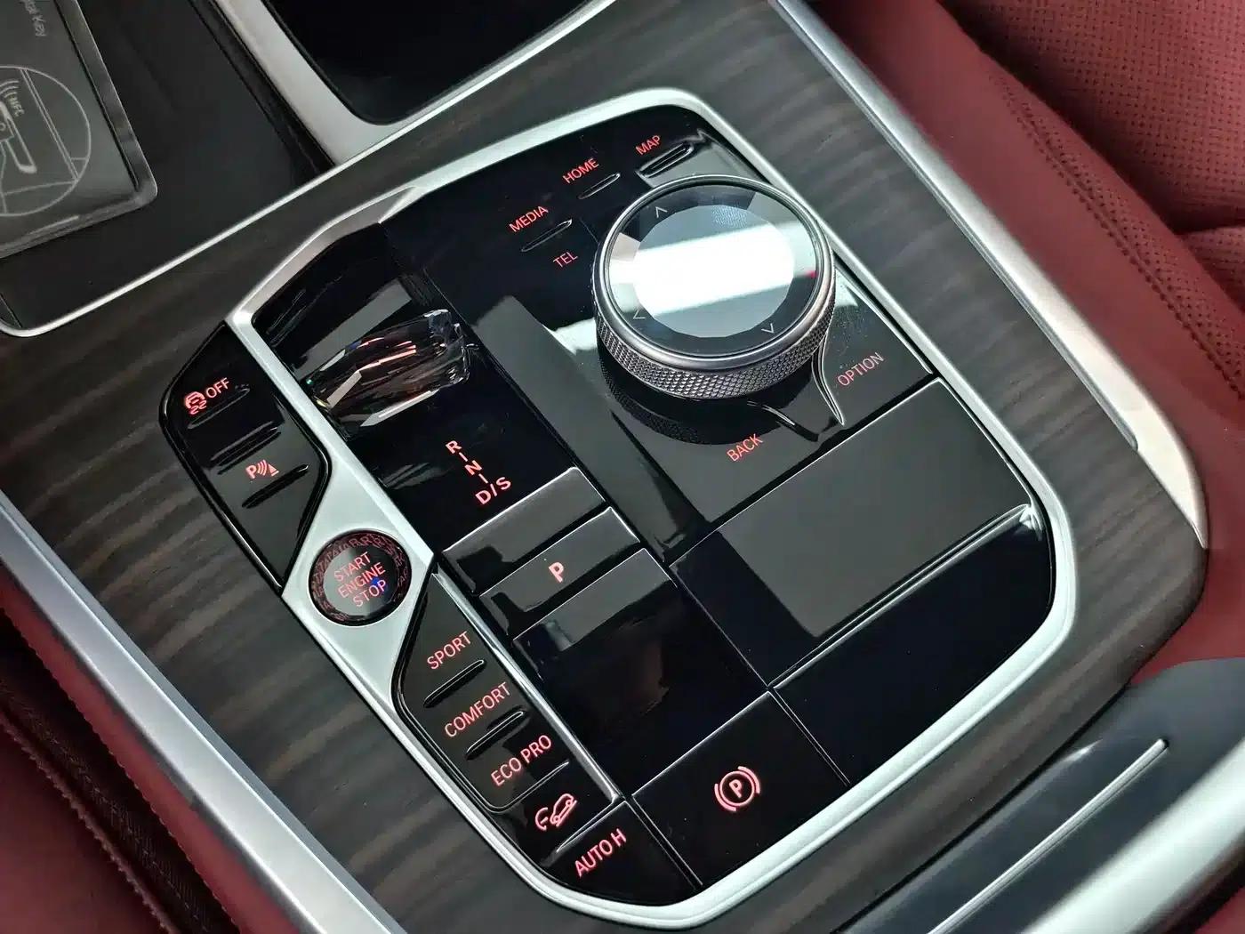 2023 BMW X5 xDrive 40Li M Sport Shadow Edition — миниатюра 14