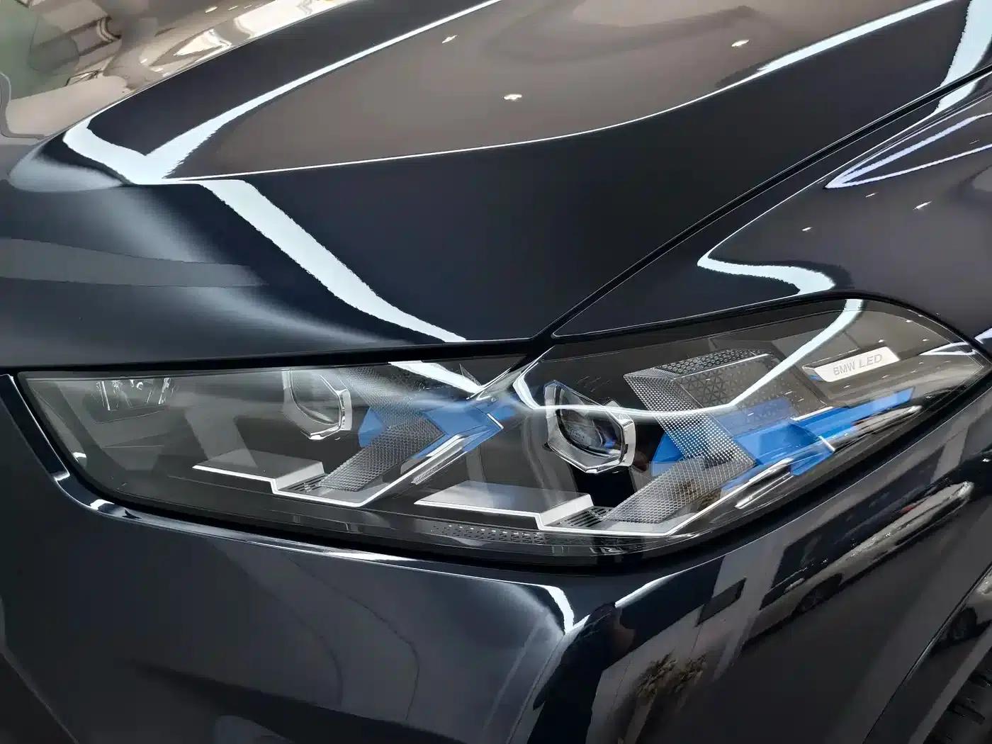 2023 BMW X5 xDrive 40Li M Sport Shadow Edition — миниатюра 17
