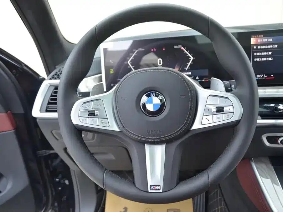 2026 BMW X5 xDrive 40Li M Sport Shadow Edition — миниатюра 10