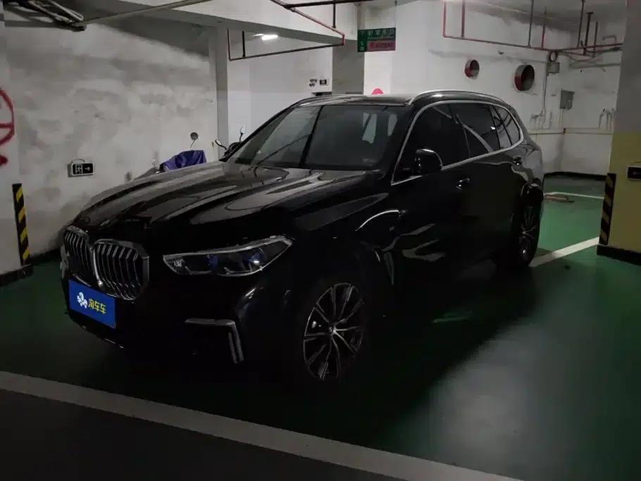 BMW X5 2022 xDrive 30Li M Sport Package — миниатюра 1