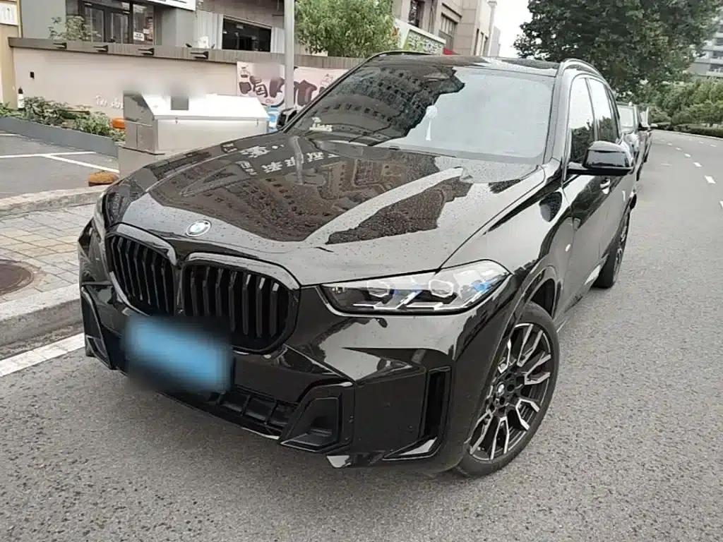 2023 BMW X5 xDrive 40Li M Sport Shadow Edition — миниатюра 1