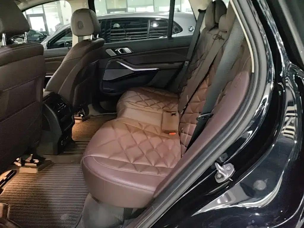 BMW X5 2022 xDrive 30Li Luxury M Sport Package — миниатюра 17