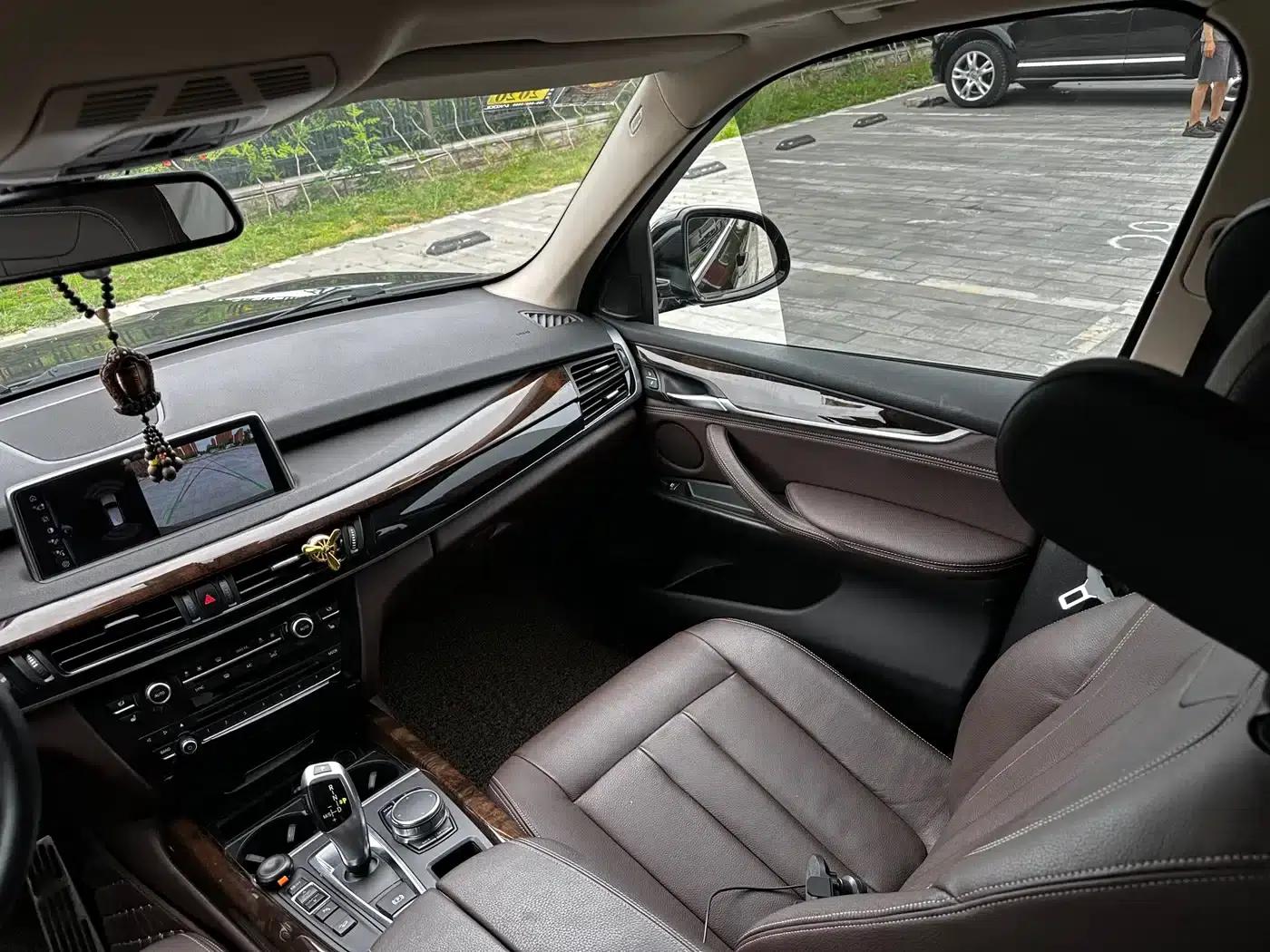 BMW X5 (Imported) 2017 xDrive28i — миниатюра 12