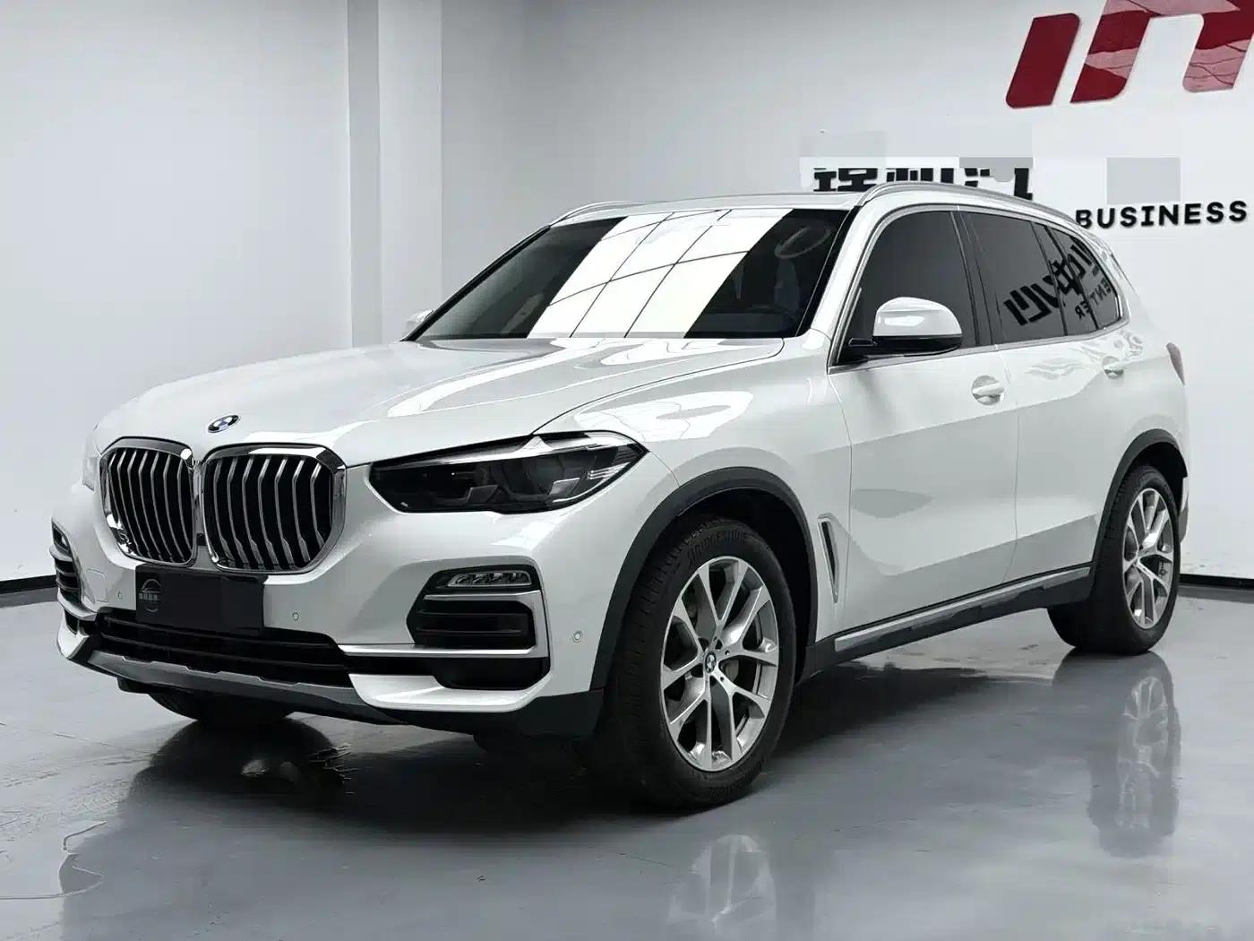 2019 BMW X5 Imported xDrive30i X Design Package — миниатюра 1