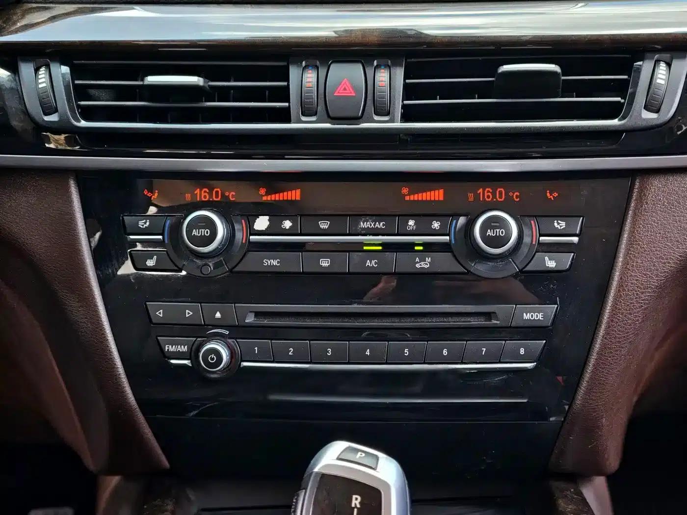 2014 BMW X5 xDrive35i Elegant (Imported) — миниатюра 17