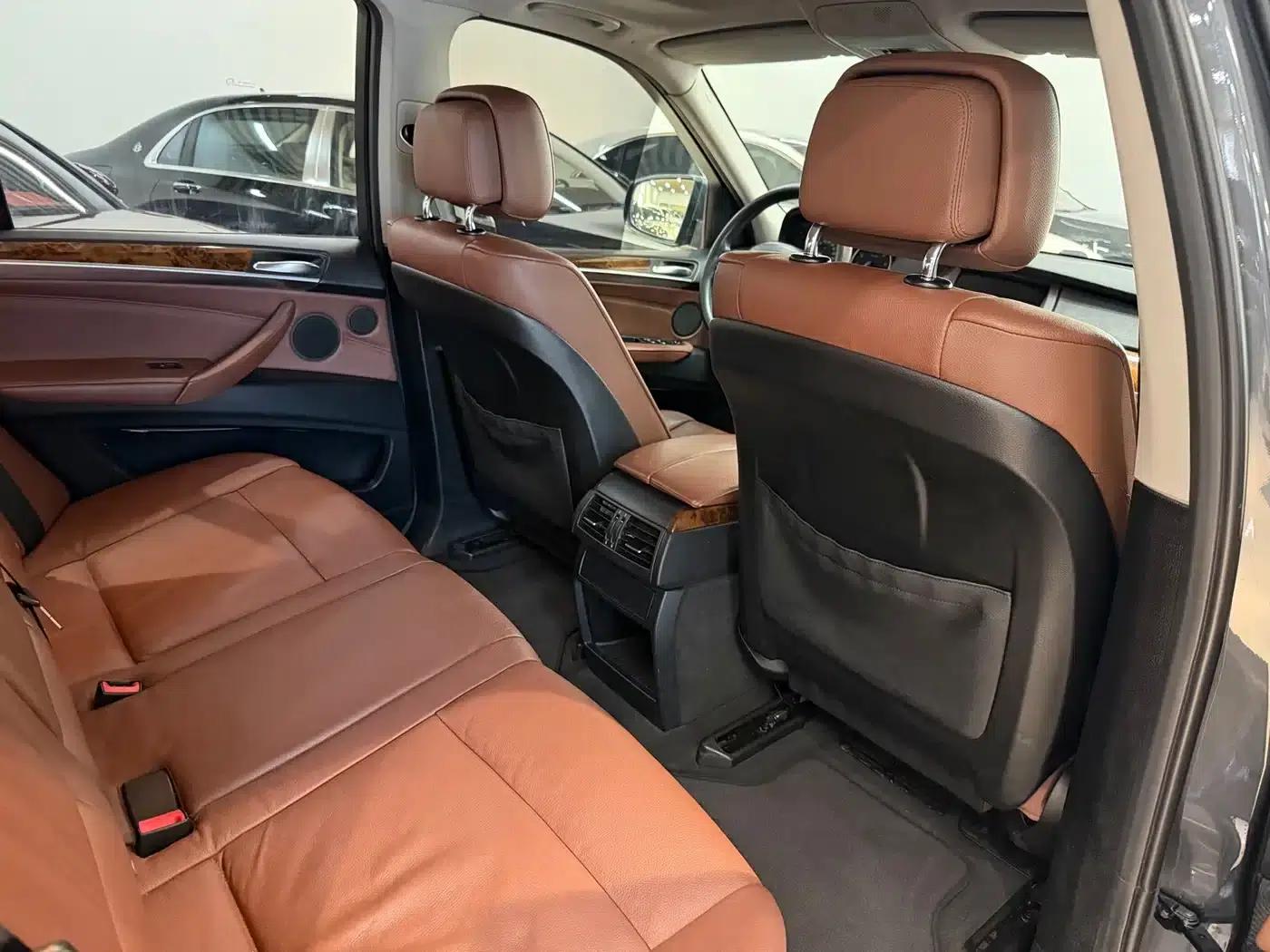 2011 BMW X5 xDrive35i Luxury (Imported) — миниатюра 12