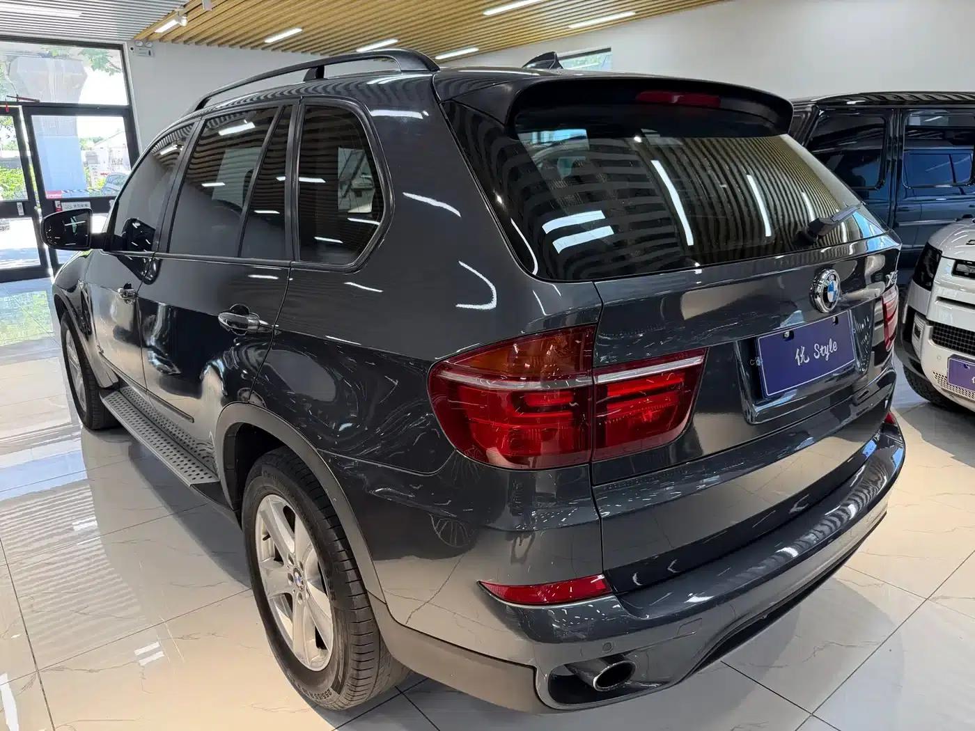 2011 BMW X5 xDrive35i Luxury (Imported) — миниатюра 18