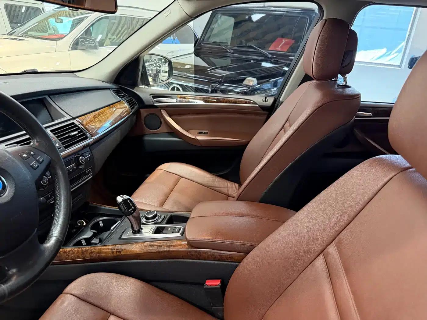 2011 BMW X5 xDrive35i Luxury (Imported) — миниатюра 6