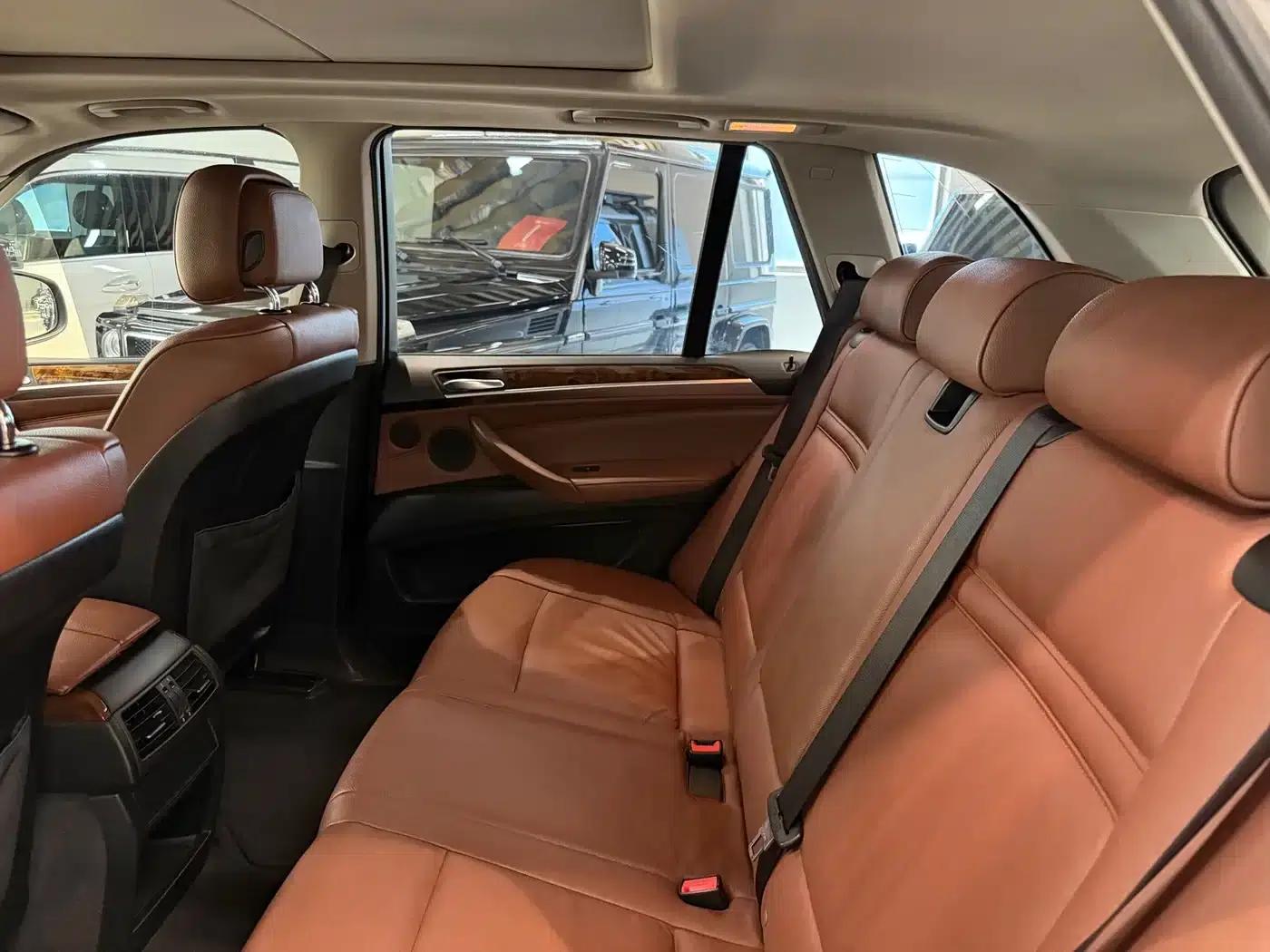 2011 BMW X5 xDrive35i Luxury (Imported) — миниатюра 9