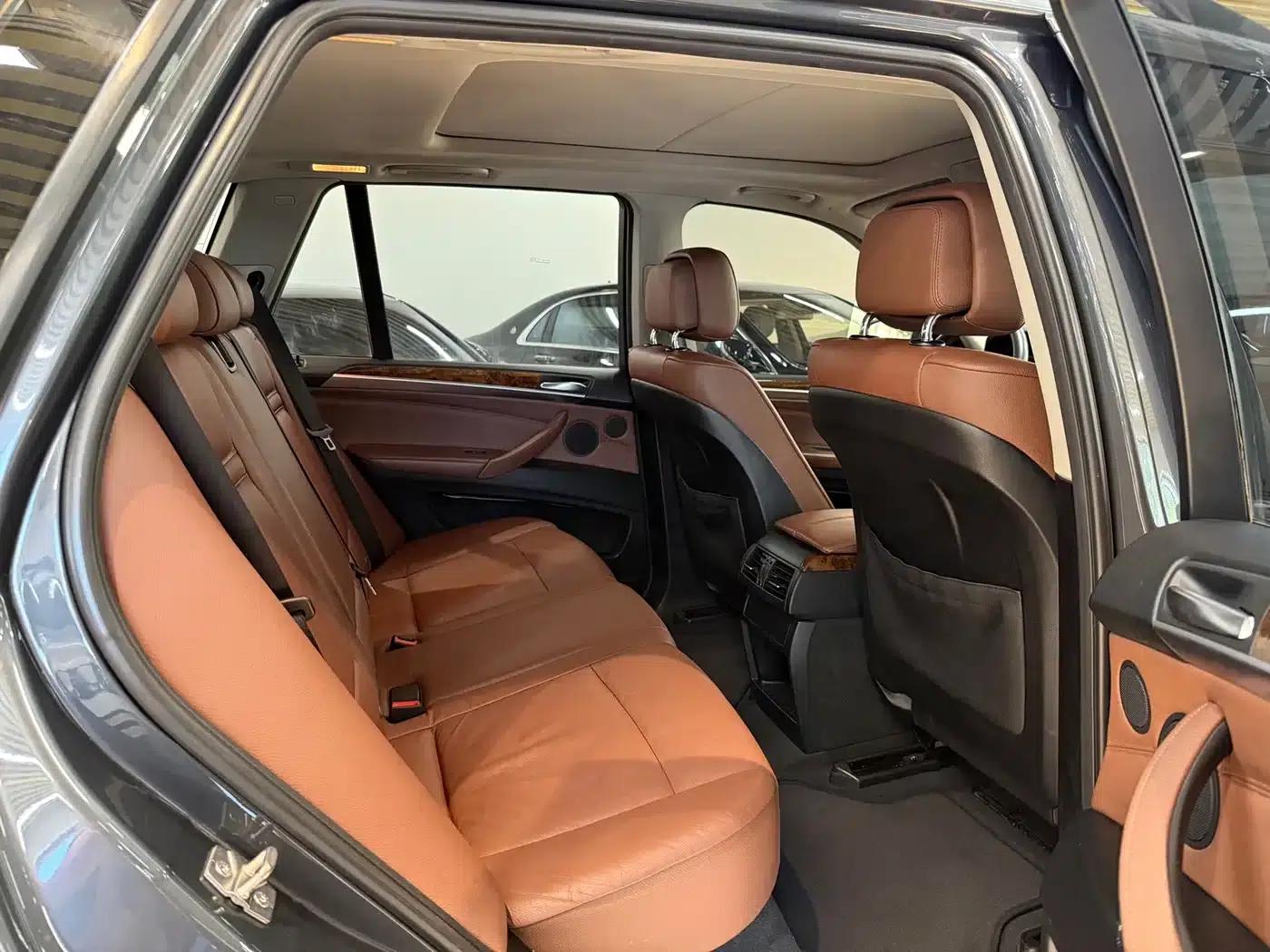 2011 BMW X5 xDrive35i Luxury (Imported) — миниатюра 10