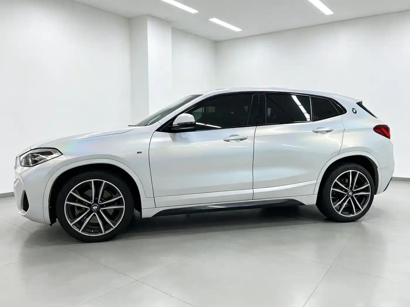 BMW X2 2021 sDrive25i Luxury M Sport Package — миниатюра 17