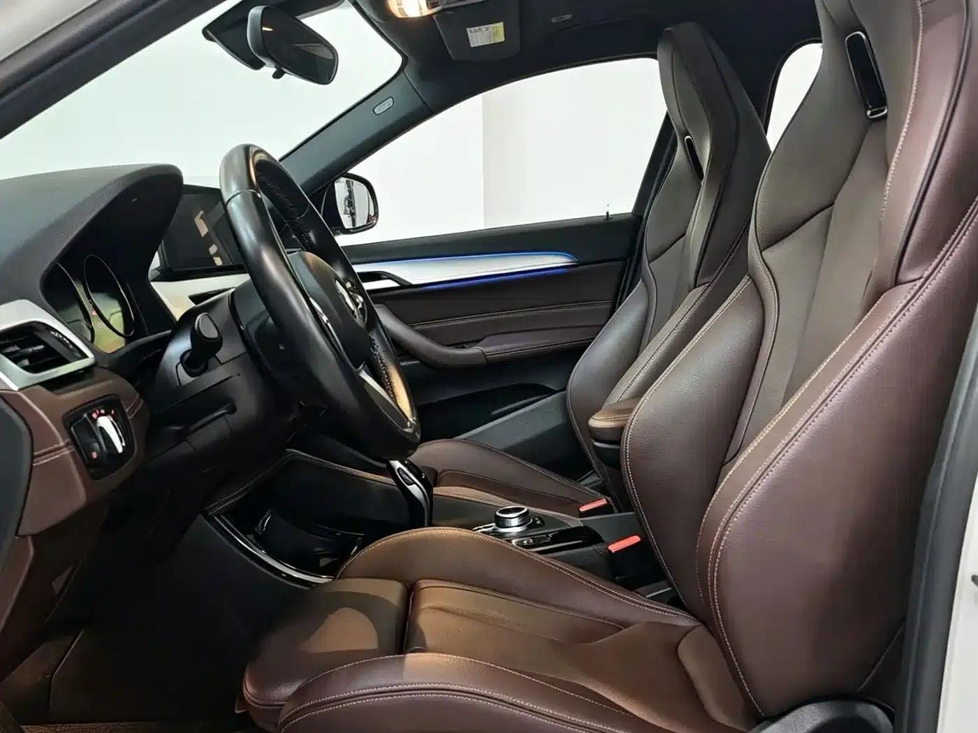 BMW X2 2021 sDrive25i Luxury M Sport Package — миниатюра 4