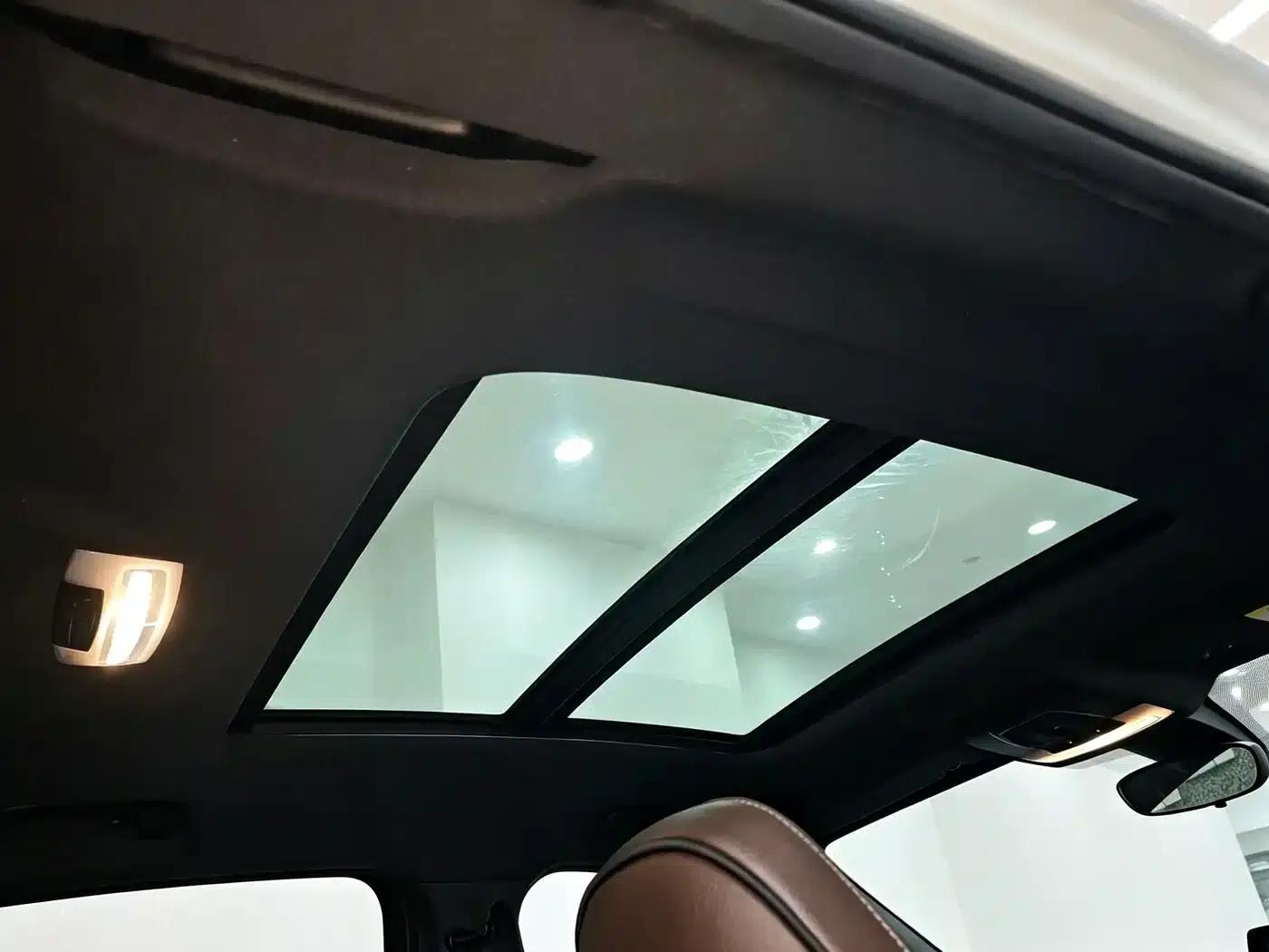 BMW X2 2021 sDrive25i Luxury M Sport Package — миниатюра 9