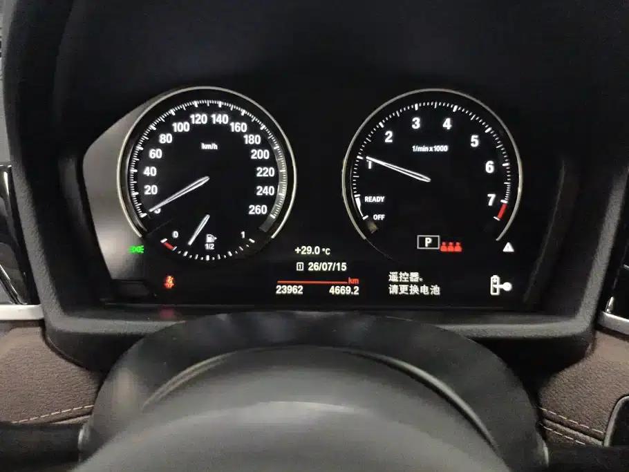 BMW X2 2023 sDrive25i M Sport Shadow Edition — миниатюра 14
