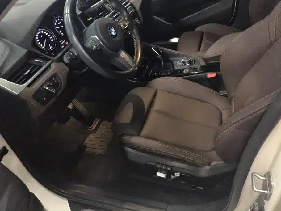 BMW X2 2023 sDrive25i M Sport Shadow Edition — миниатюра 9