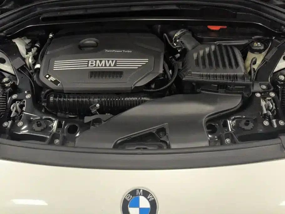 BMW X2 2023 sDrive25i M Sport Shadow Edition — миниатюра 10