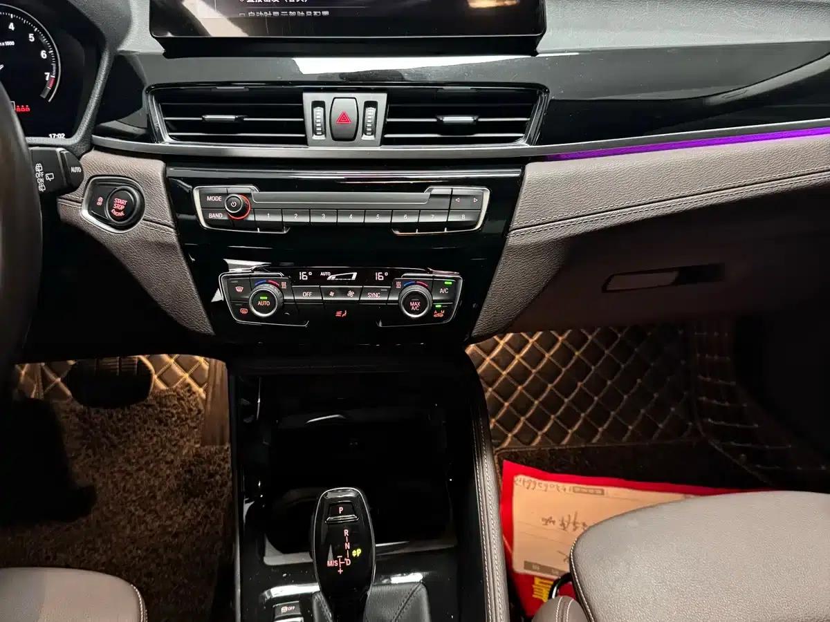 BMW X2 2023 sDrive25i M Sport Package — миниатюра 9